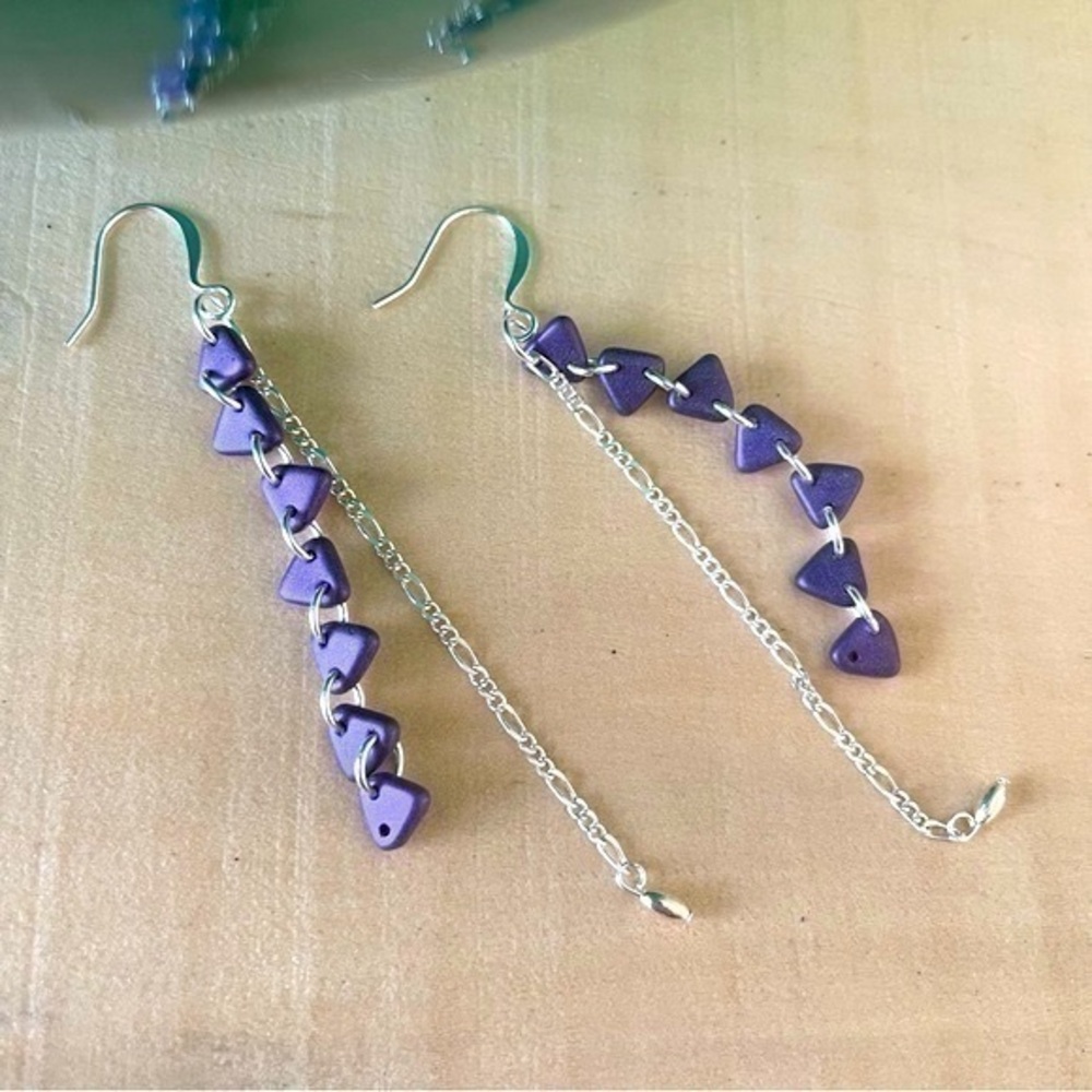 2/$29 Handmade Long Dangle Earrings Purple Silver Statement 3.25” Chain NWT